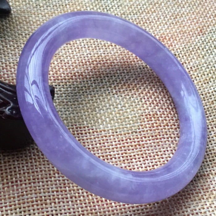10% OFF- 52/53/54 mm Certified Natural Jadeite Emerald A*Jade HandCarved Bangle A001