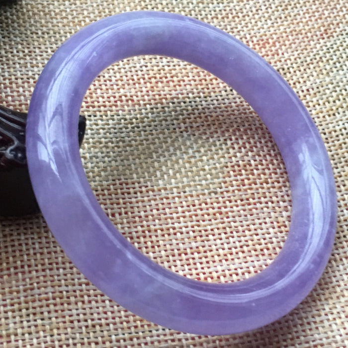 10% OFF- 52/53/54 mm Certified Natural Jadeite Emerald A*Jade HandCarved Bangle A001