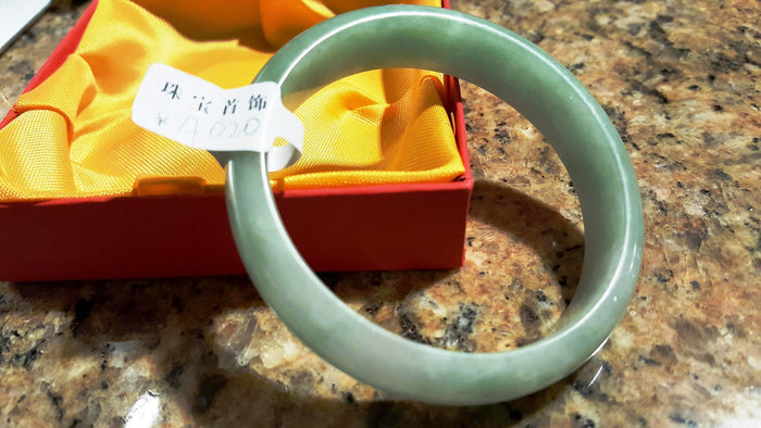 10% OFF- 54/55/56 mm Certified Natural Jadeite Emerald Jade Bangle《Grade A》A020