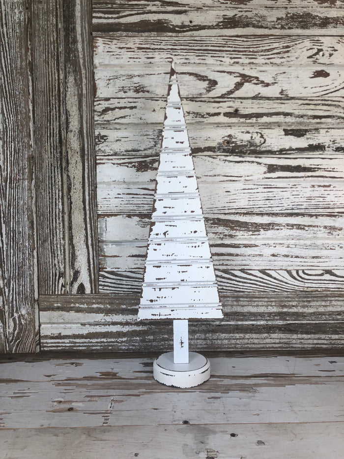 Chippy White Tree Set