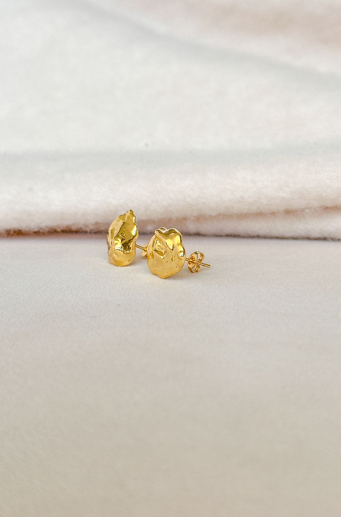 Dipped Earring Stud