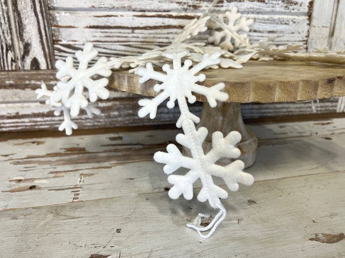 Plush Snowflake Garland