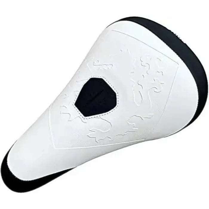 The Primo Balance Pivotal Seat features a white design with a black accent at the back and a subtle lion emblem embossed on top—a stylish pivotal seat perfect for street riding.