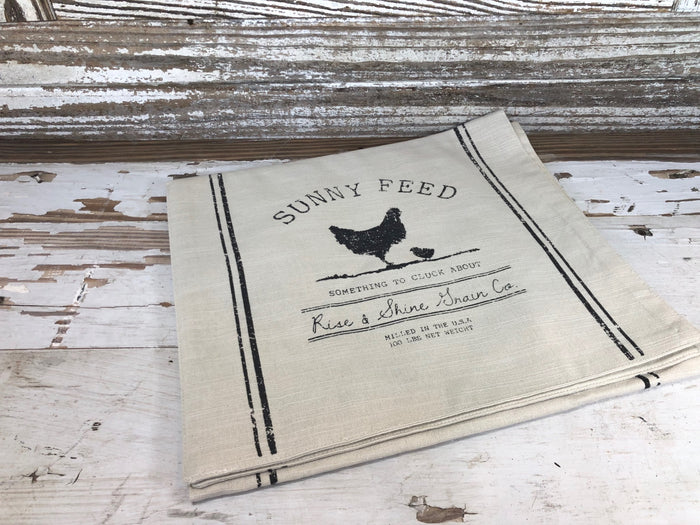 Sunny Feed Farmhouse Table Runner