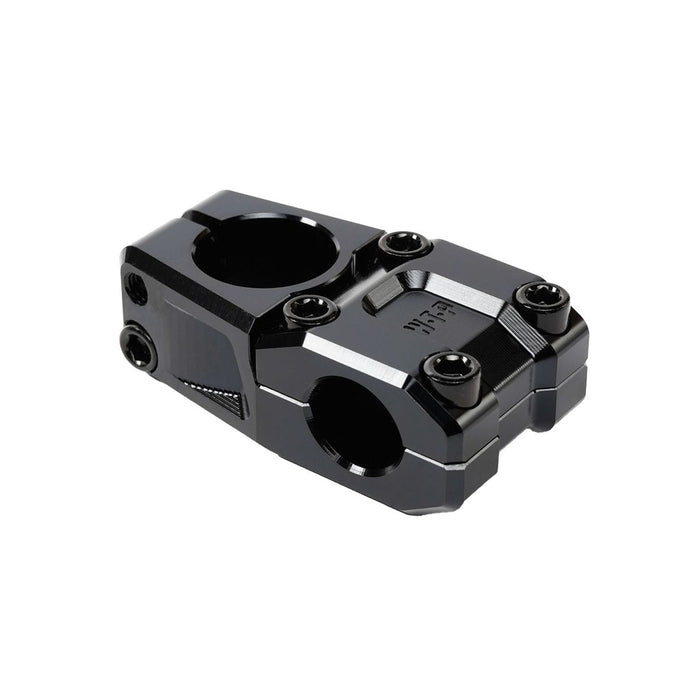 The Wethepeople Bomb (Naoto Tamaru) Top Load Stem features a 40mm reach, a black finish, and a 22.2mm clamp area for handlebars and fork steerer. With four hex bolts on the front faceplate, this stem is ideal as a flatland stem for riders seeking precise control.