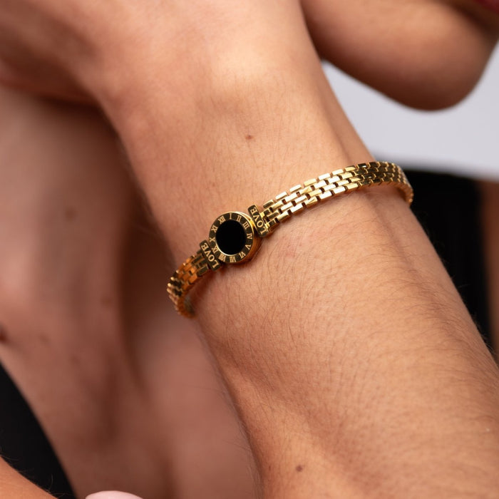 Women's Stainless Steel 18K Gold-Plated Bracelet – Bangle Hera Onyx Stone Cuff – Meiva bracelet view 2