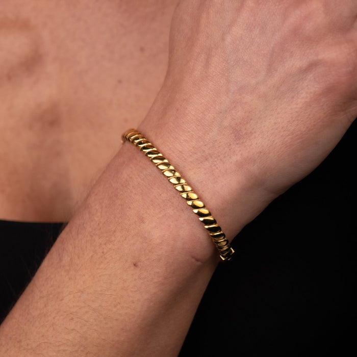 Women's Stainless Steel 18K Gold-Plated Bracelet – Bangle Pisa Cuff, Statement – Meiva bracelet view 4