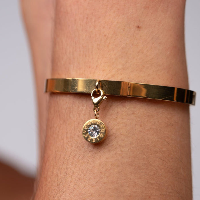 Women's Stainless Steel 18K Gold-Plated Bracelet – Bangle Uniq Cuff – Meiva bracelet view 6
