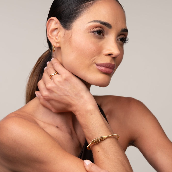 Women's Stainless Steel 18K Gold-Plated Bracelet – Bangle Wave Cuff – Meiva bracelet view 4