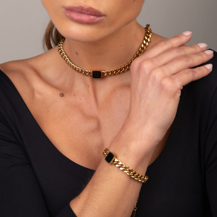 Women's Stainless Steel 18K Gold-Plated Bracelet – Chain with Onyx Pendant – Meiva bracelet view 4