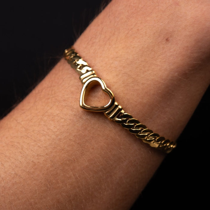 Women's Stainless Steel 18K Gold-Plated Bracelet – Minimalist Heart, Dainty – Meiva bracelet view 2
