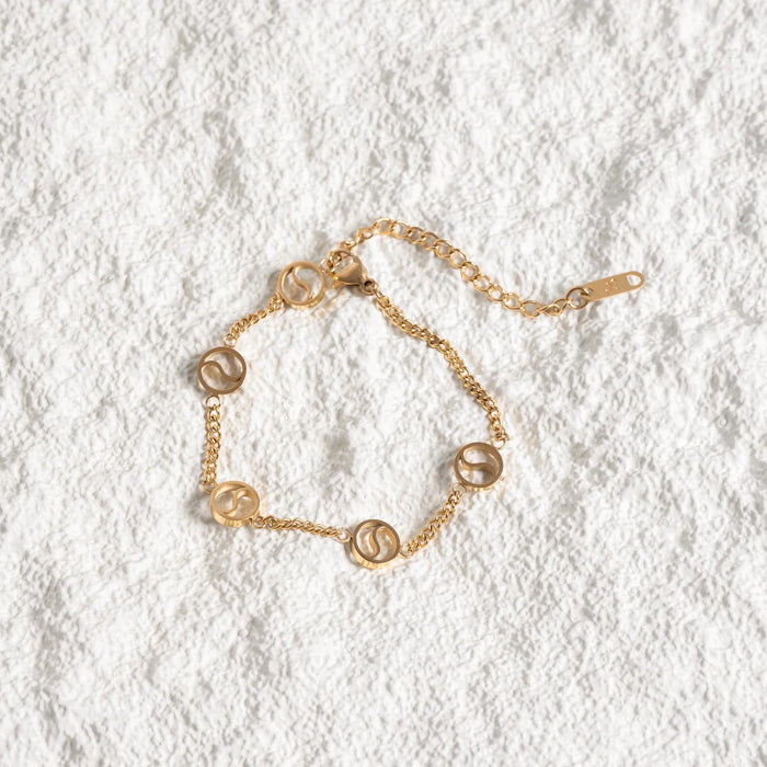 Women's Stainless Steel 18K Gold-Plated Bracelet – Sierra Pendant, Dainty – Meiva bracelet view 3