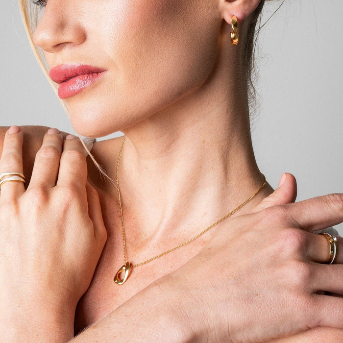 Women's Stainless Steel 18K Gold-Plated Crystal Necklace – Link Pendant – Meiva necklace view 4