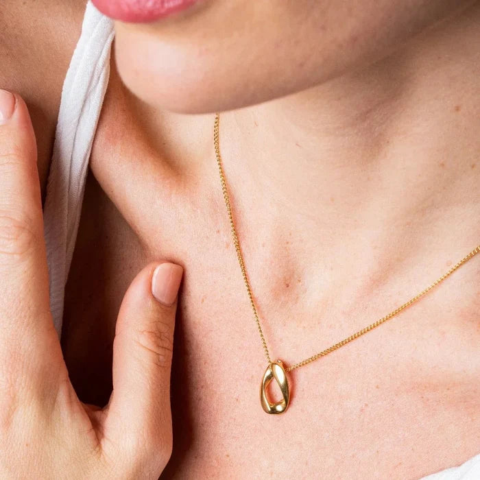 Women's Stainless Steel 18K Gold-Plated Crystal Necklace – Link Pendant – Meiva necklace view 6