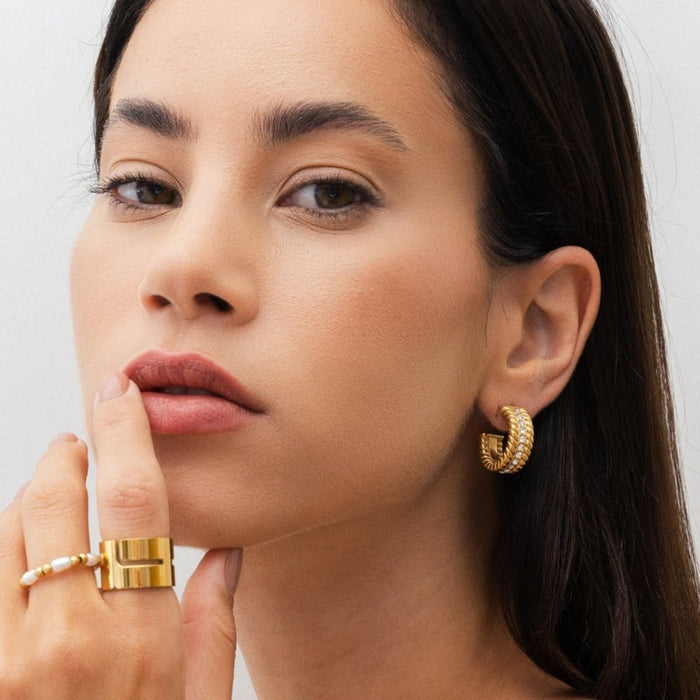 Women's Stainless Steel 18K Gold-Plated Earrings – Hoop Date Hoop Earring – Meiva earrings view 5