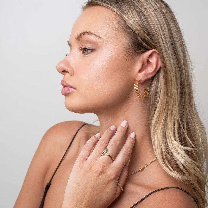 Women's Stainless Steel 18K Gold-Plated Earrings – Zig Zag – Meiva earrings view 2