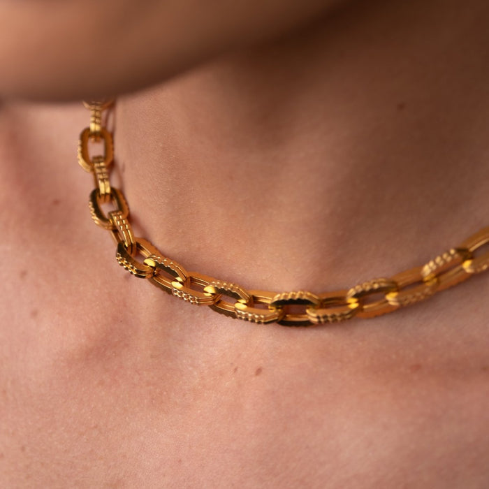 Women's Stainless Steel 18K Gold-Plated Necklace – Chunky Link, Layered – Meiva necklace view 2