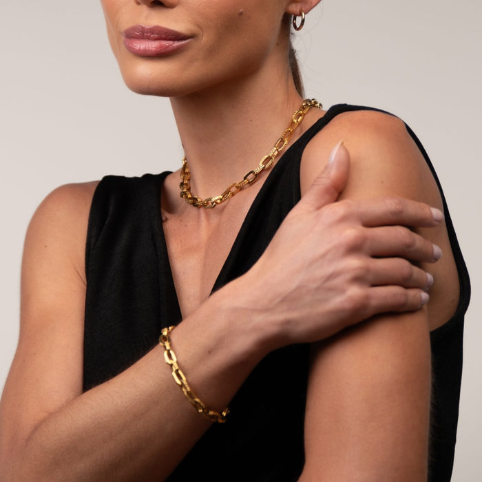Women's Stainless Steel 18K Gold-Plated Necklace – Chunky Link, Layered – Meiva necklace view 4