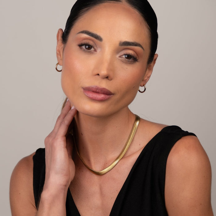 Women's Stainless Steel 18K Gold-Plated Necklace – Gaia Mesh Choker – Meiva necklace view 3