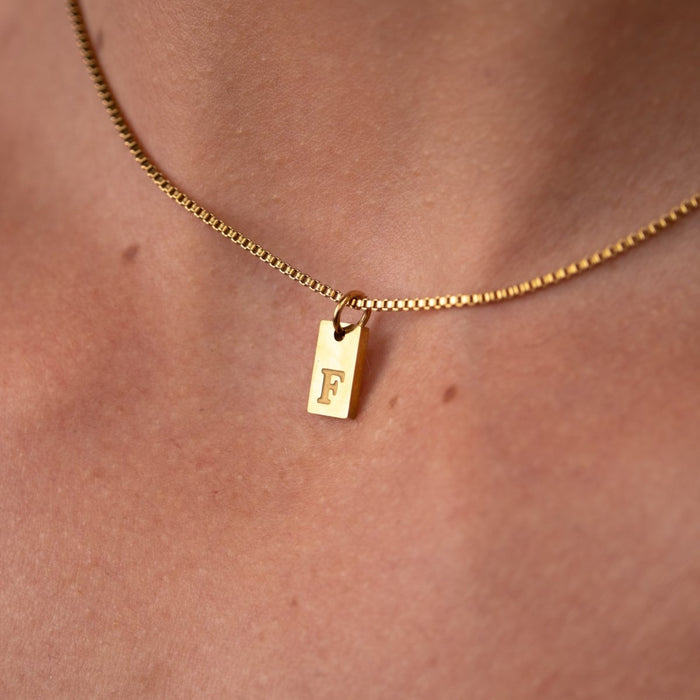 Women's Stainless Steel 18K Gold-Plated Necklace – Minimal Initial Letter – Meiva necklace view 3