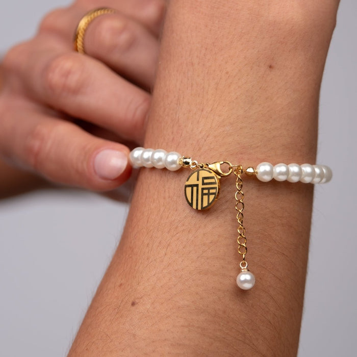 Women's Stainless Steel 18K Gold-Plated Pearl Bracelet – with Charm, Dainty – Meiva bracelet view 8