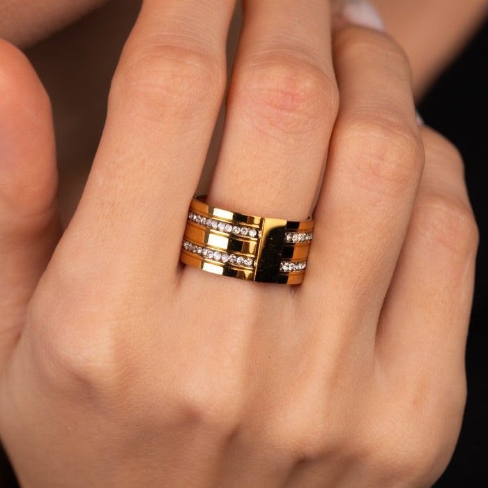 Women's Stainless Steel 18K Gold-Plated Ring – Caviar Stack, Layered – Meiva ring view 4