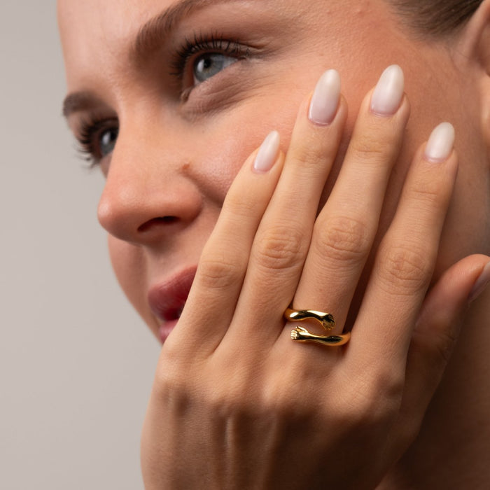 Women's Stainless Steel 18K Gold-Plated Ring – Hug, Statement – Meiva ring view 8