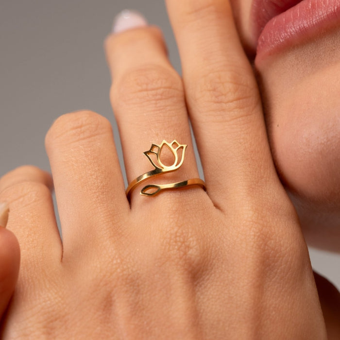 Women's Stainless Steel 18K Gold-Plated Ring – Lotus Flower – Meiva ring view 5