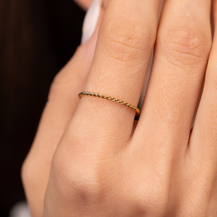 Women's Stainless Steel 18K Gold-Plated Ring – Twist – Meiva ring view 3
